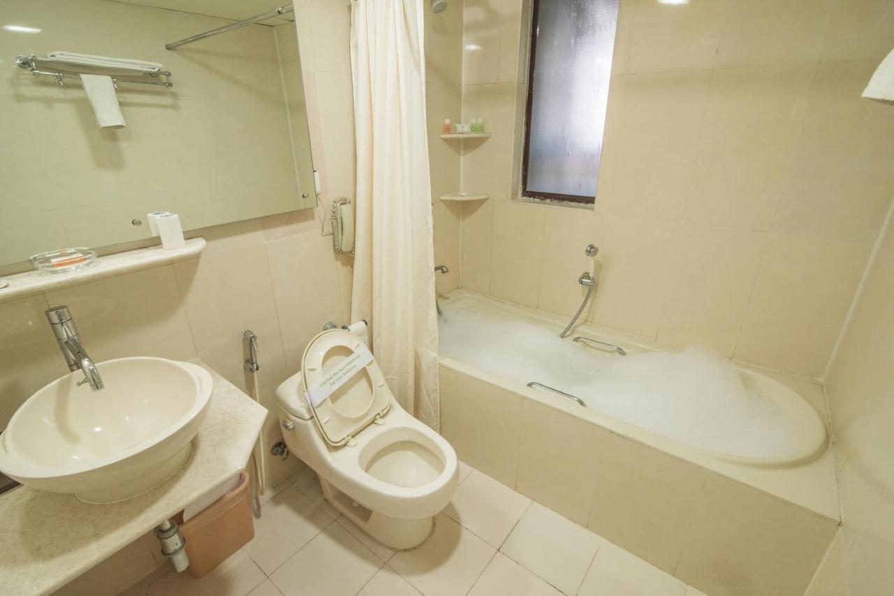 Sai Vishram Business Hotel Kammasandra エクステリア 写真